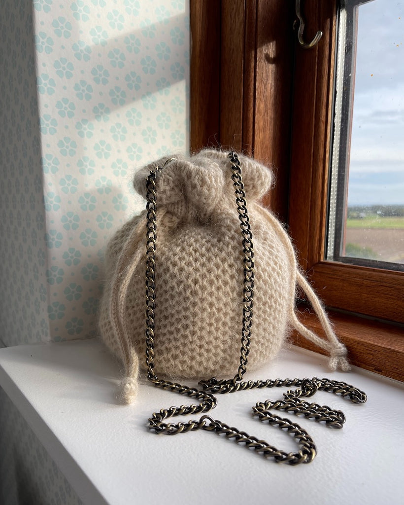 Fôr til veske med rund bunn - omkrets 48 cm - Natur