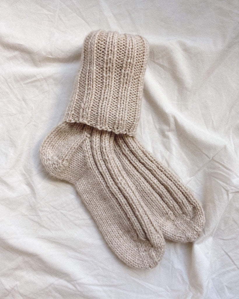 Sammenfoldede hvide Sunday Socks