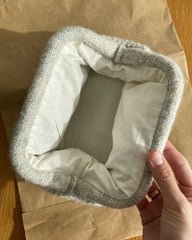 Petiteknit for i natur på winter clutch